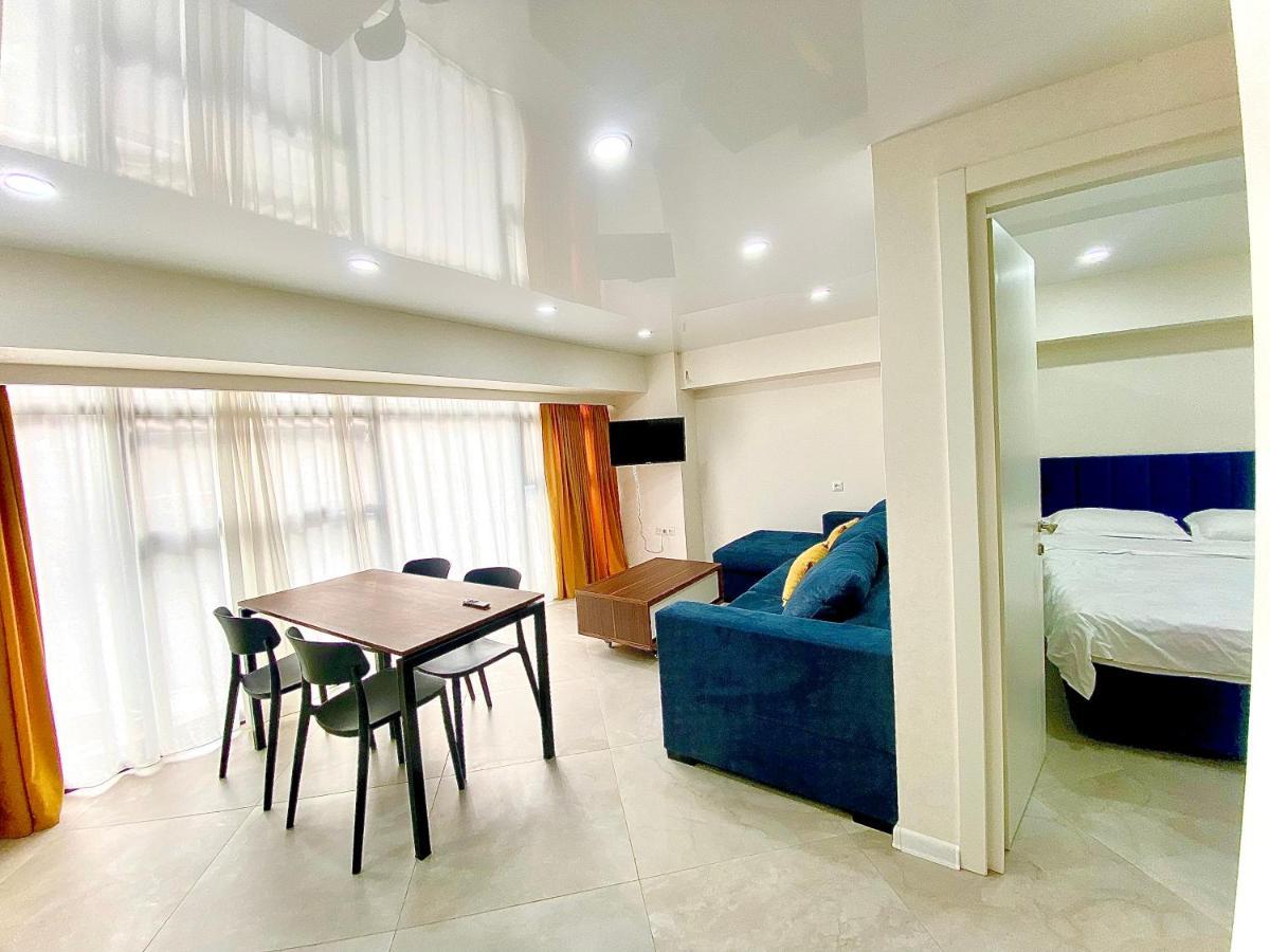 Gss - A Apartment Tbilisi Exterior photo